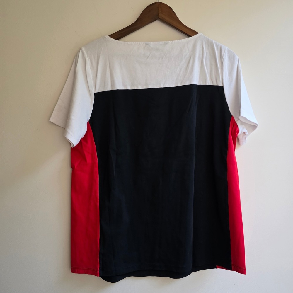 Lauren Ralph Lauren Colorblock Scoop Neck Tee in White, Black & Red